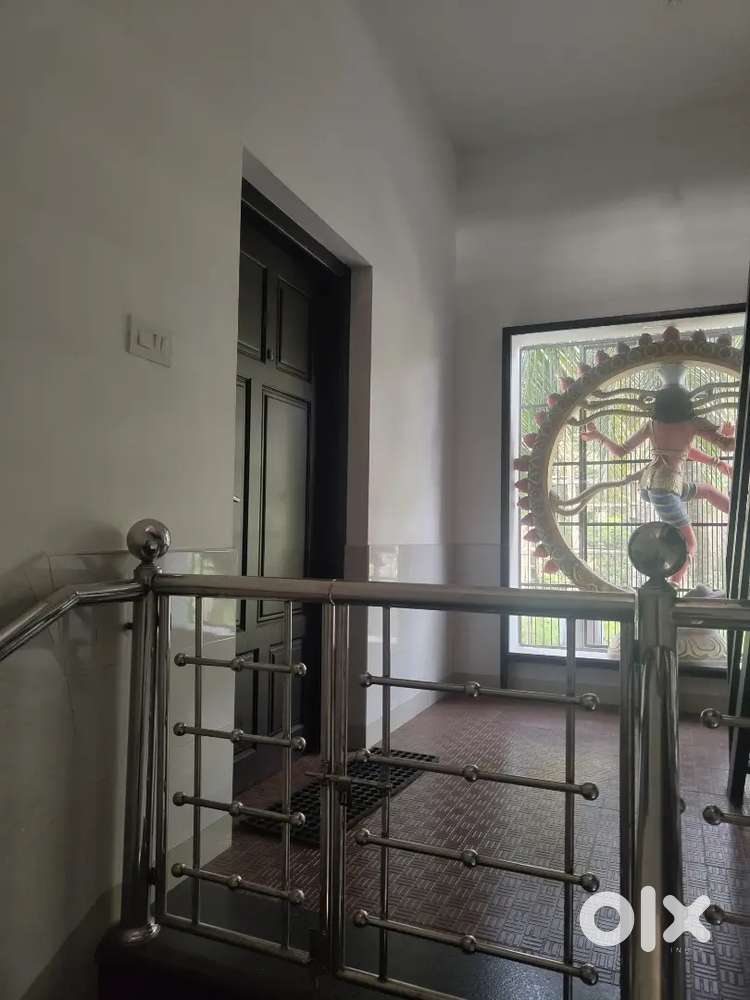 Semi furnished 3 BHK flats for rent in Panjanpadi near Alathiyur