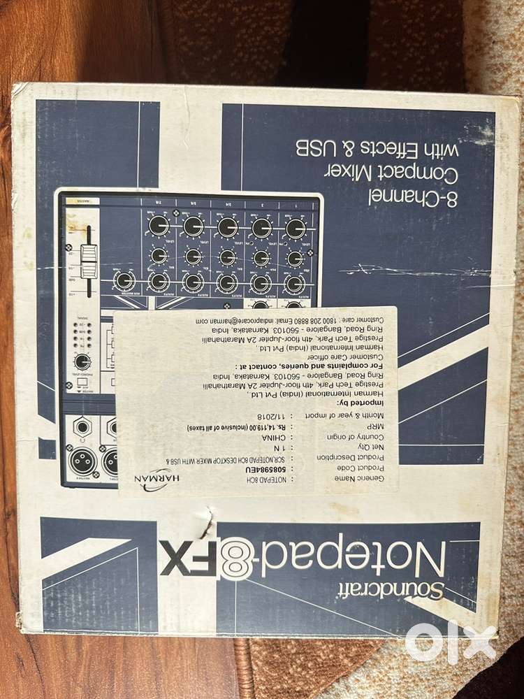 Soundcraft-8FX 8Channel Compact Mixer with Effects & USB