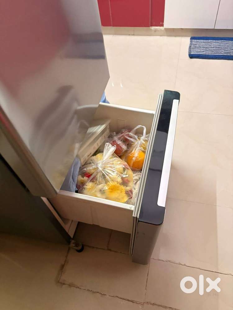 Whirlpool Triple Door Refrigerator - 263 Litres  Excellent Condition