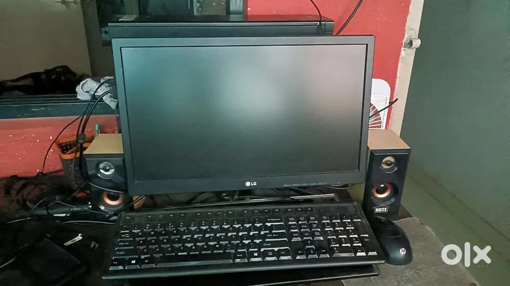 Lenova lg screen desktop full setup with speaker