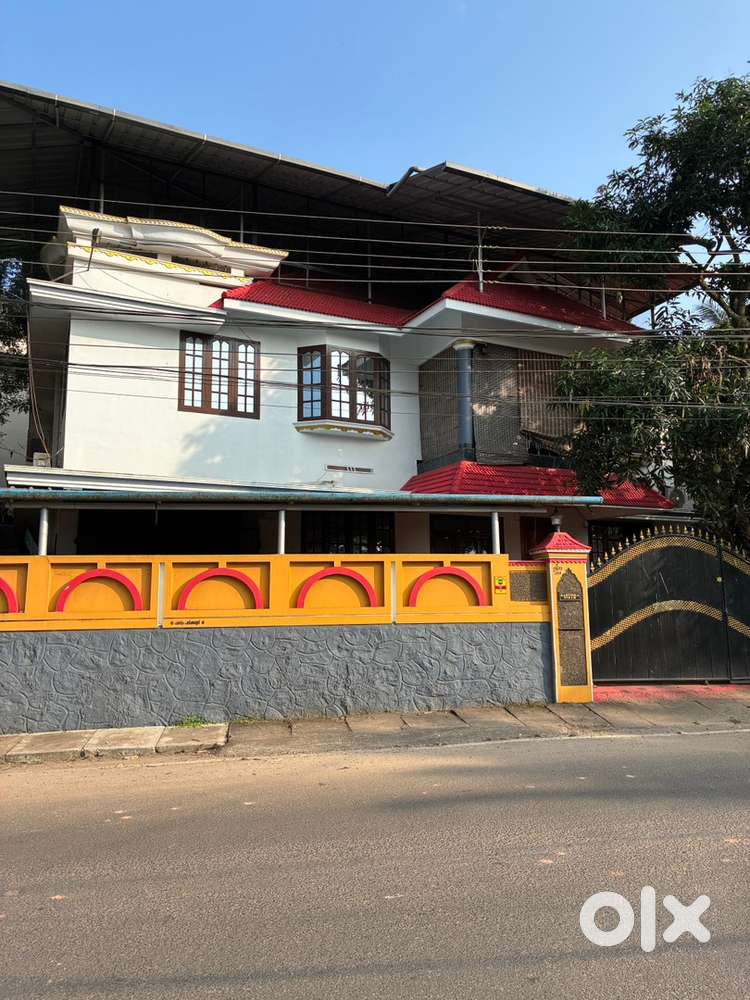 House for rent near St Thomas School Mukkolackal