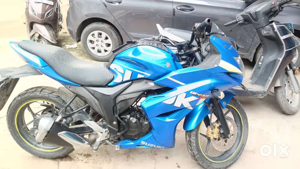 Suzuki gixxer