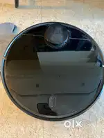 Robotic vaccum cleaner