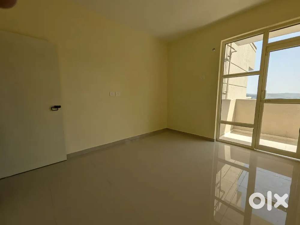 Flat for Rent Pyramid pride sector 76 Gurgaon Haryana