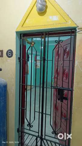 2 BHK available apartment for rent in Chromepet