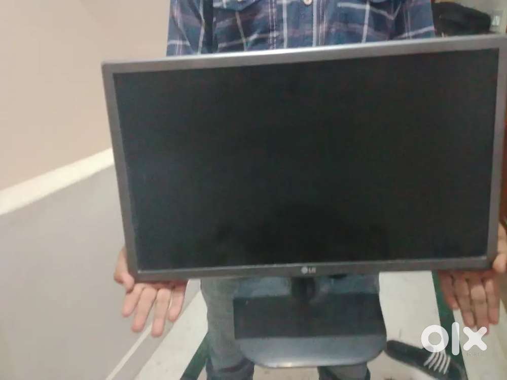 Lg 8gb ram.         With all accessories