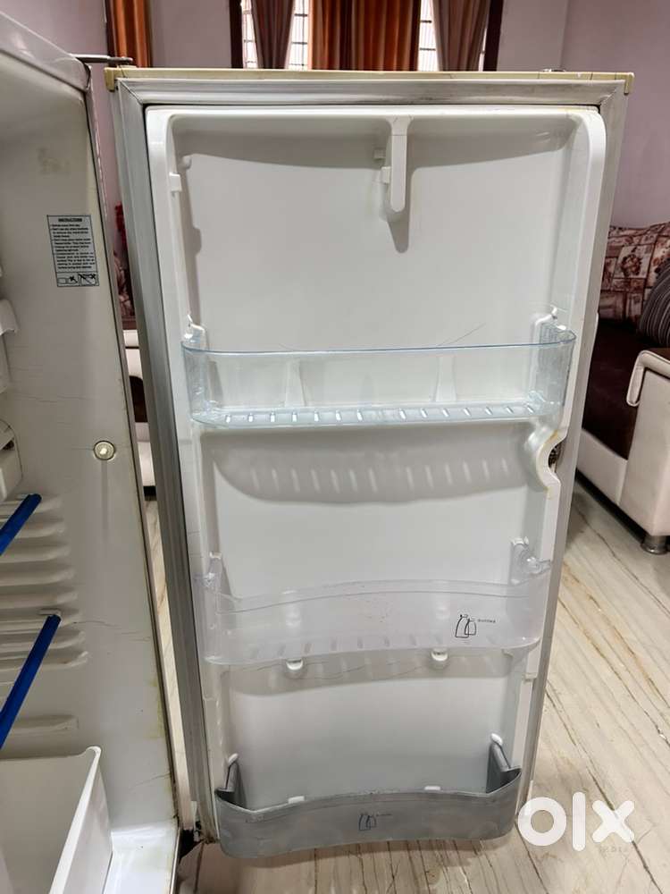 Whirlpool refrigerator
