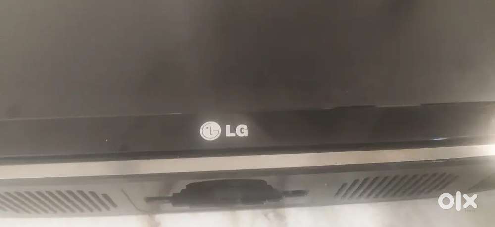 3nos 22 inch led Samsung & LG & AOC