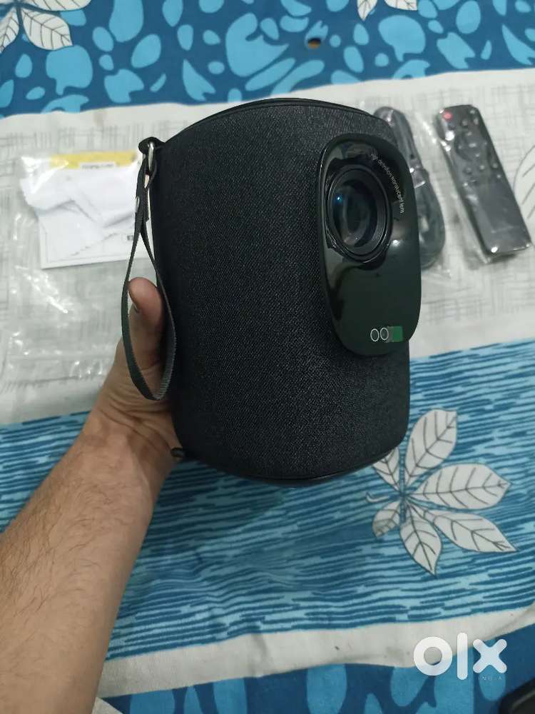 Zebronics Pixaplay Only 1 month old use bhi nahi kiya hai jada