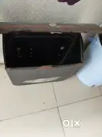 Goods carrier with Lock system