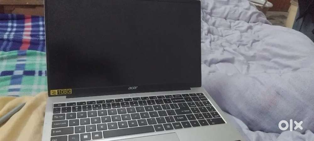 Laptop acer 15 days old laptop