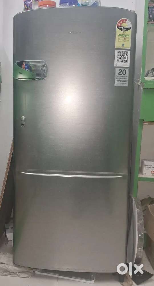 Samsung refrigerator 6 month old for sale