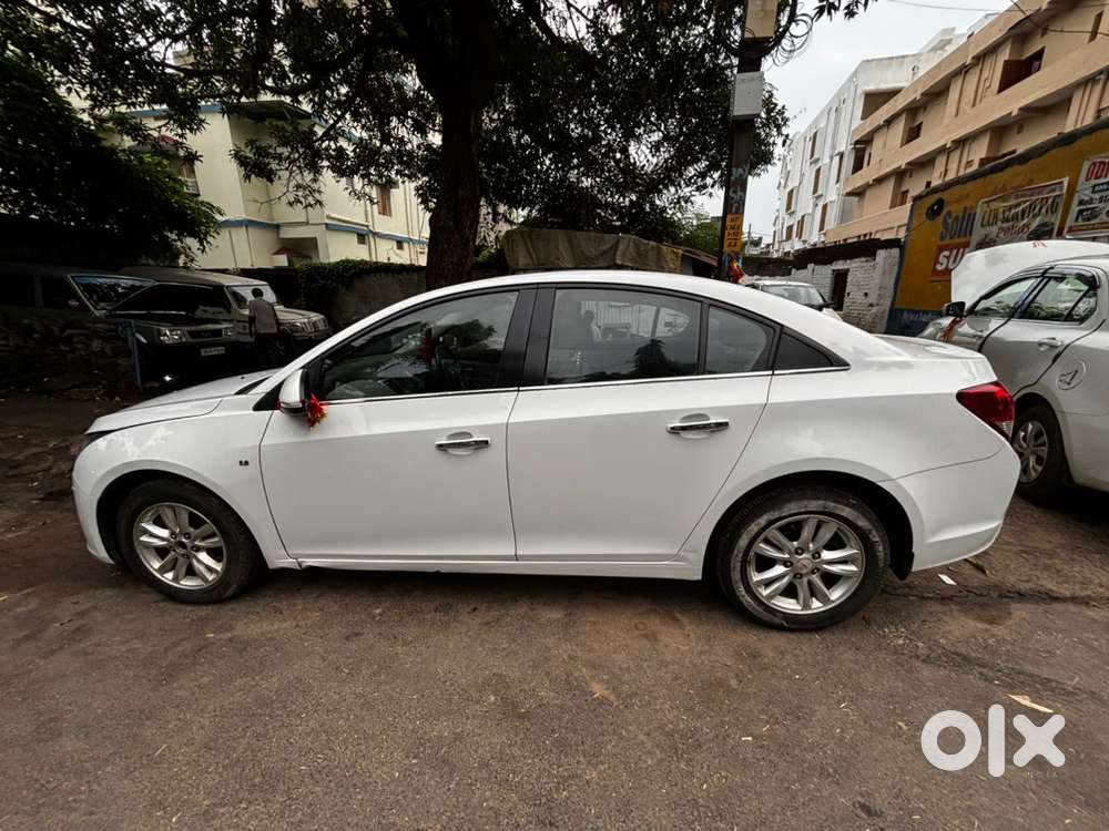Chevrolet Cruze 2016 Diesel Well Maintained