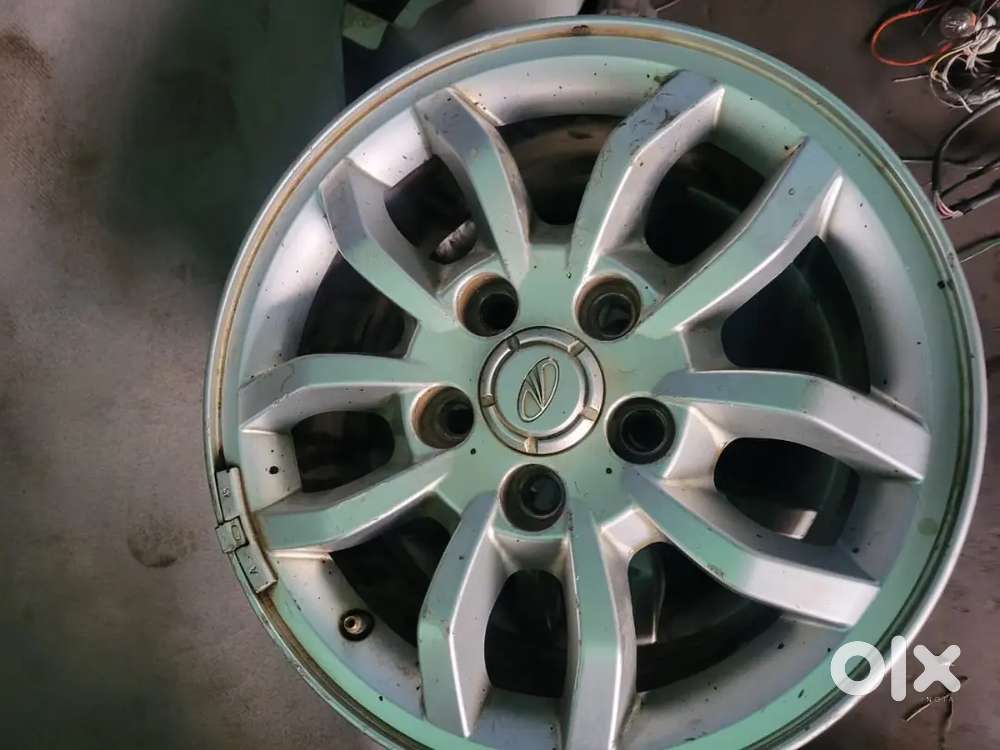 Tuv 300 alloy