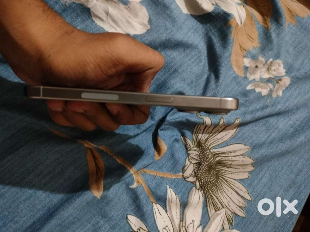 I phone 15 pro global  128gb