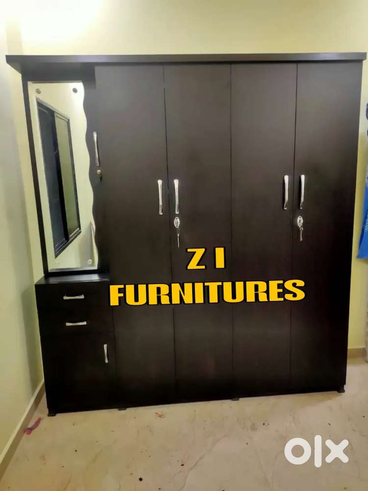 Z I FURNITURES WARDROBE