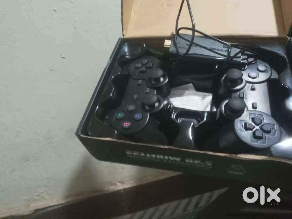 2.4G wireless controller gamepad