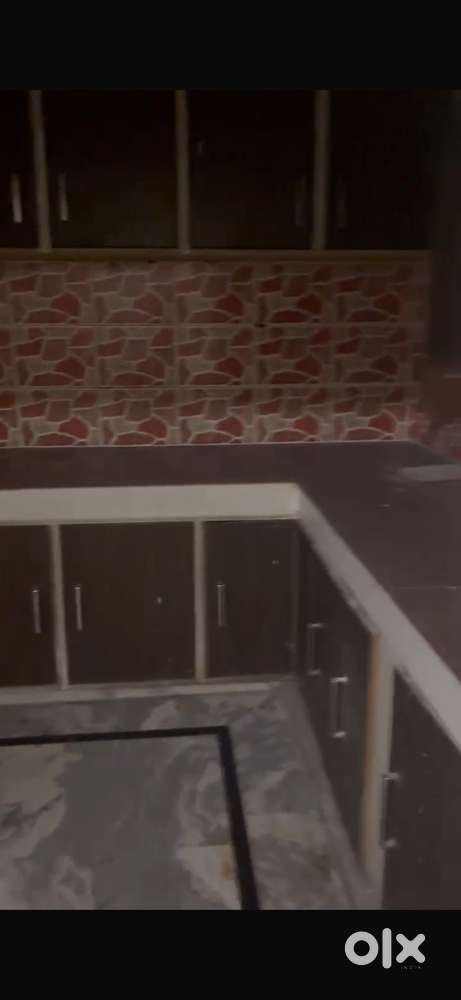 One bhk for rent in sec 14