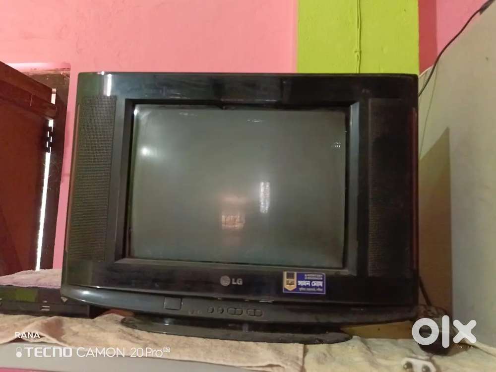 LG 14 inch Good condition TV price 700