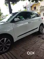 Hundai i20