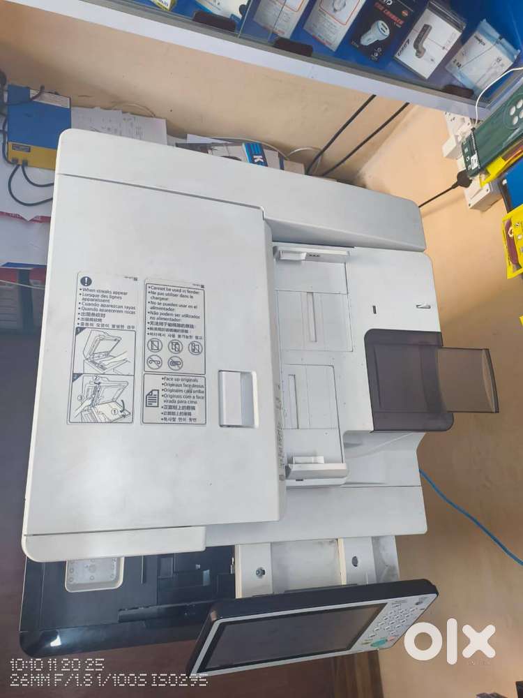 Canon image runner advance xerox machine