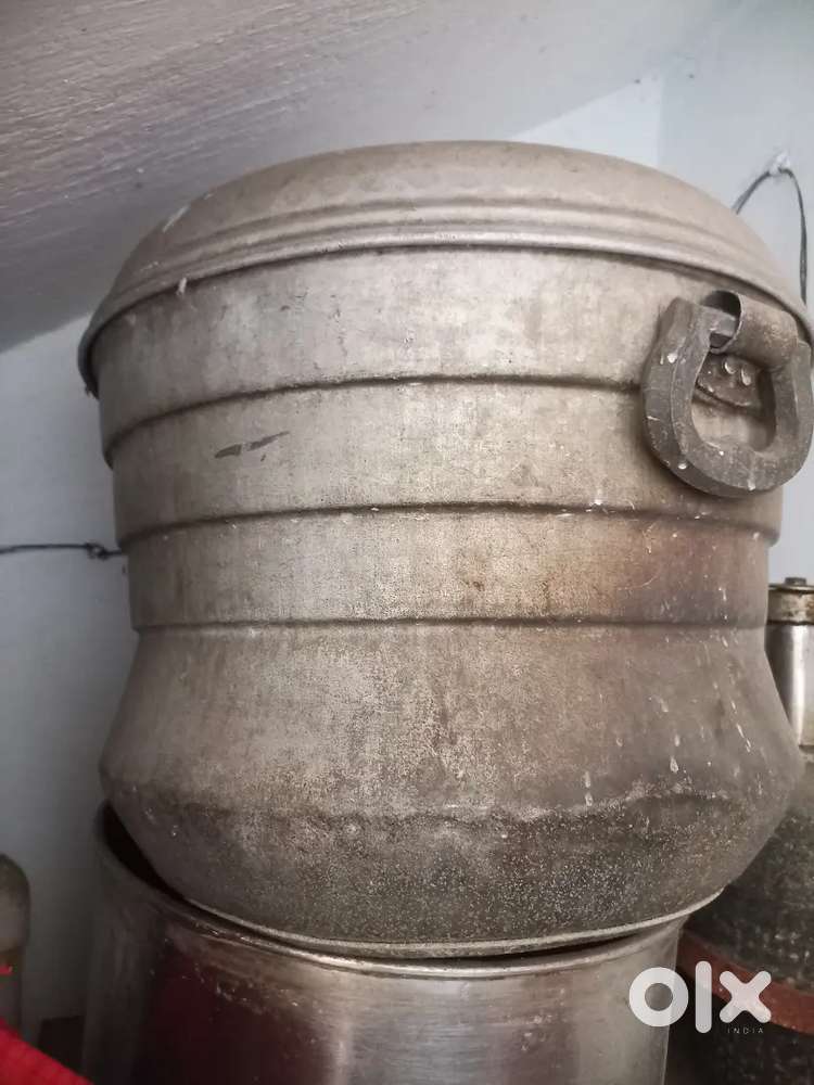 Idli making machine and drum