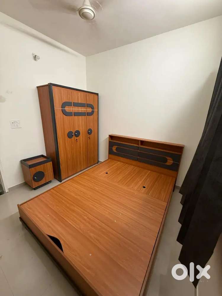 2 room kitchen attach available at Ashoka garden only for family