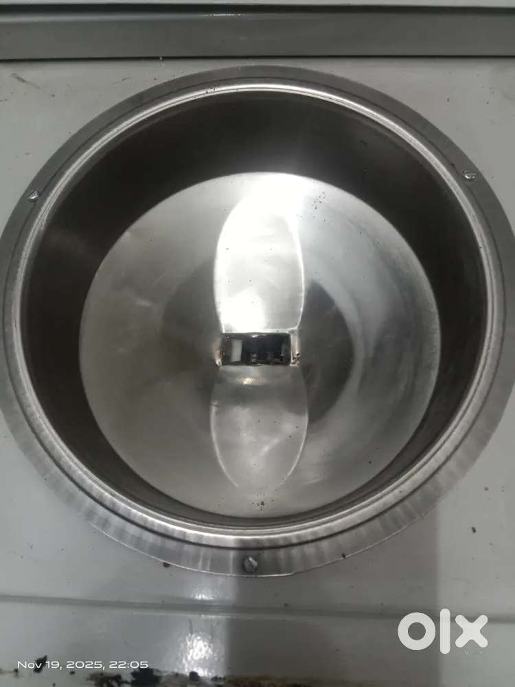 Himalaya aata chakki With all accessories in tip top condition