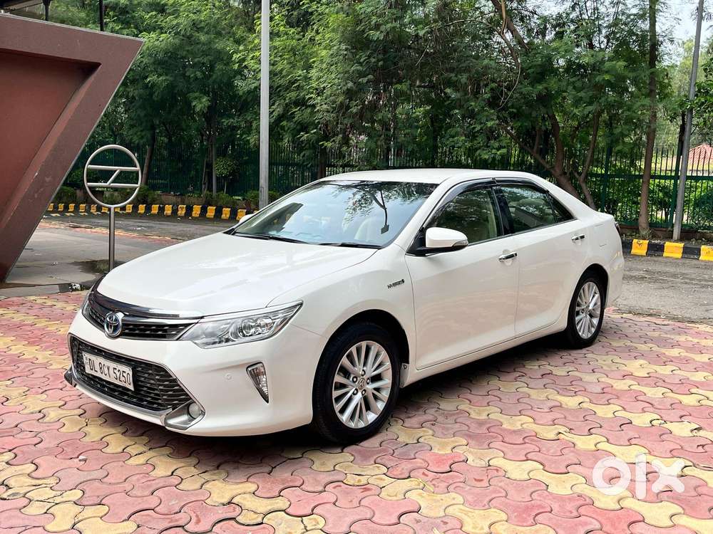 Toyota Camry Hybrid, 2016, Petrol