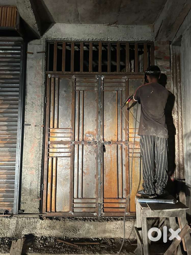 House on sale at kralapora baghemehtab