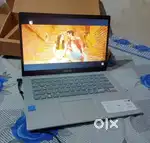 Asus vivobook laptop