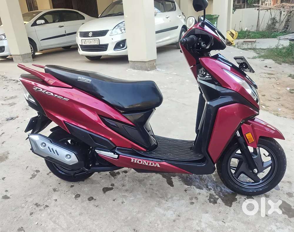 Honda Dio 125 is on tiptop condition