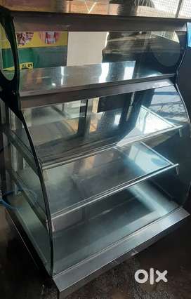Snacks table