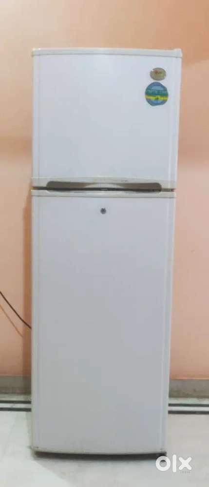 LG 280 litres