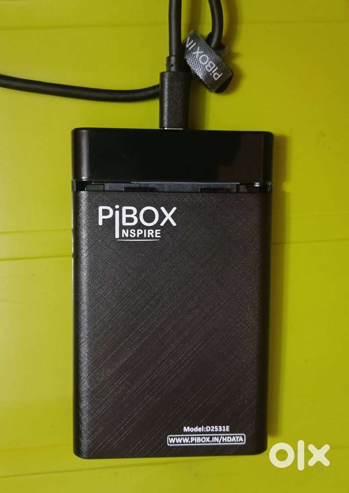 1TB USB 3.0 External Hard Drive - Like New, 100% Health Toshiba HDD