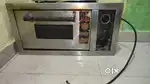 Oven for commercial use