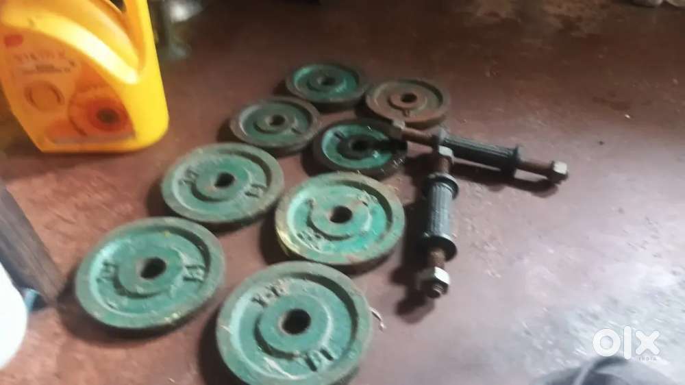 Dumbbell set bechna hai