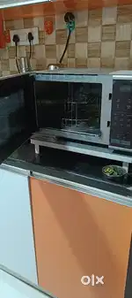 Microwave oven
