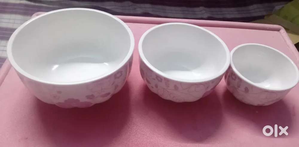 Casseroles set unused