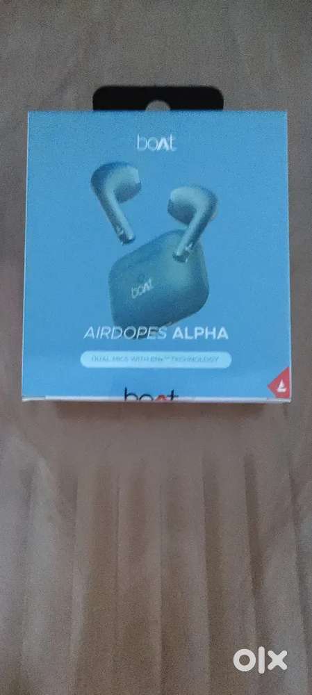 Boat airdopes Alpha earbuds