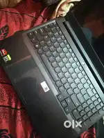 Lenovo gaming  Ryzen 5 5600 h gtx 1650 16 gb ram 512 gb nvm2  SSD
