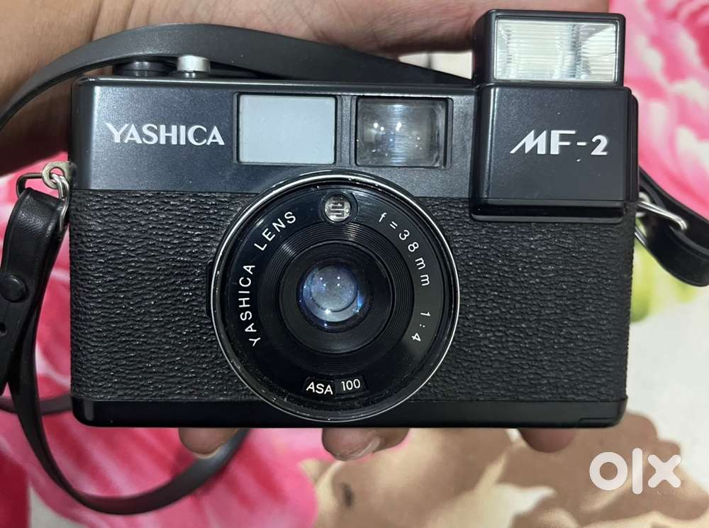 Yashica MF 2 Vintage Film Camera