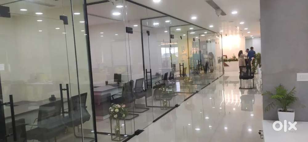 GLASS PARTITIONS, PERGOLAS, HANDRAILS, SHOWER PARTITION WORKS