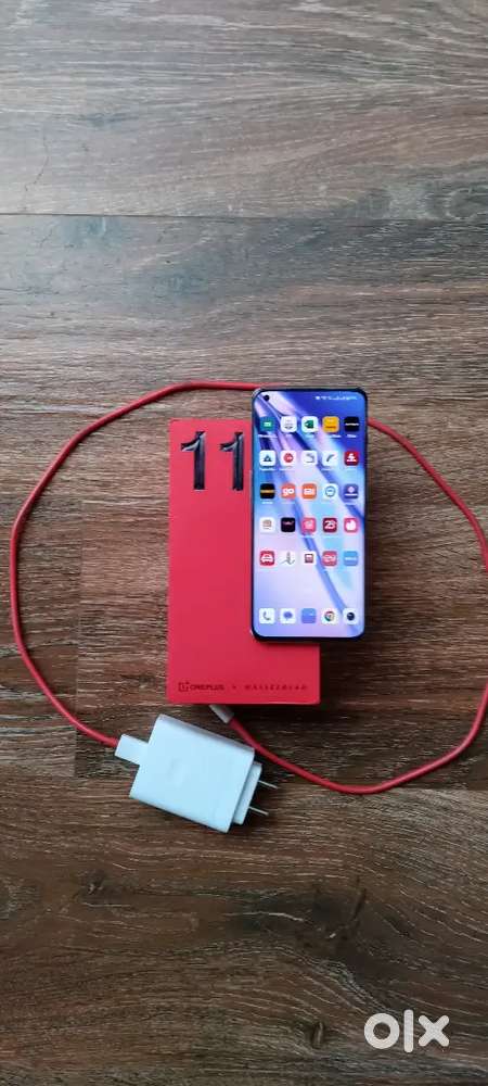 Oneplus 11 5G 16GB RAM, 256GB memory excellent condition