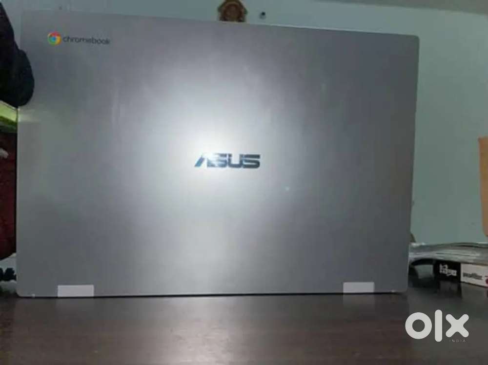 Laptop assus chrome book