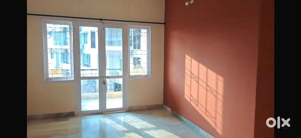 2 bhk flat in hathill