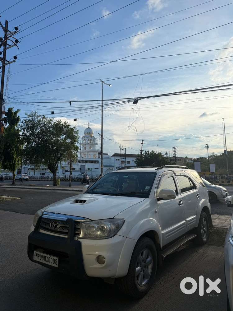 Toyota Fortuner 2009