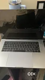 MACBOOK PRO