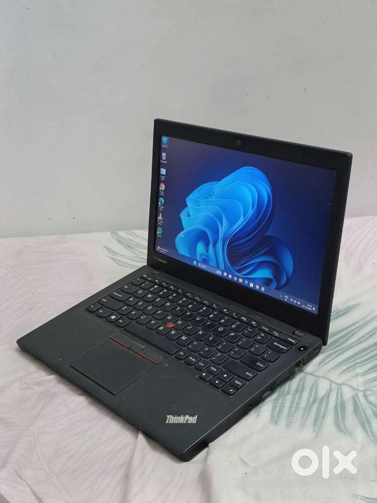 Core i5 Lenovo ThinkPad Slim Lap 8gb256gb SSD  4hours battery Home use