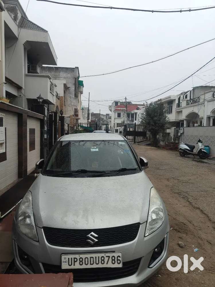 Maruti Suzuki Swift VXI Petrol 61500 Km Driven
VIP number plate